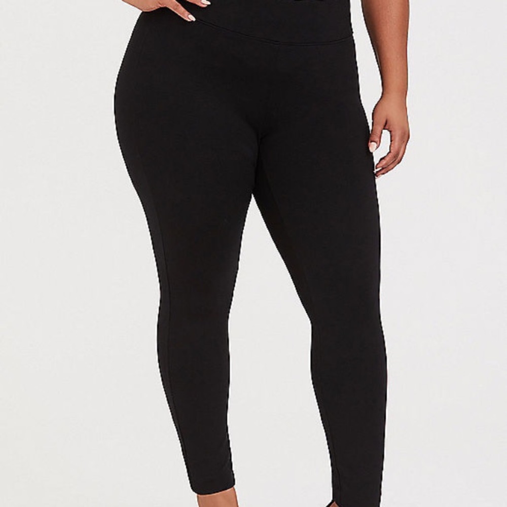 Size 1 Studio Ponte Pull on Pant